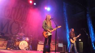 Blackberry Smoke Lesson In A Bottle