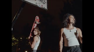 ZOE LOW - blijven wachten video