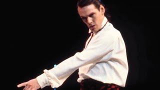 映画『氷上の王、ジョン・カリー』30秒予告編