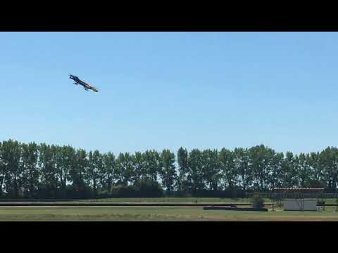 Test flight of Airspeeder 'flying car'