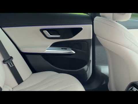 Mercedes-Benz E-Class E300de AMG Line *Multispoke - Image 2