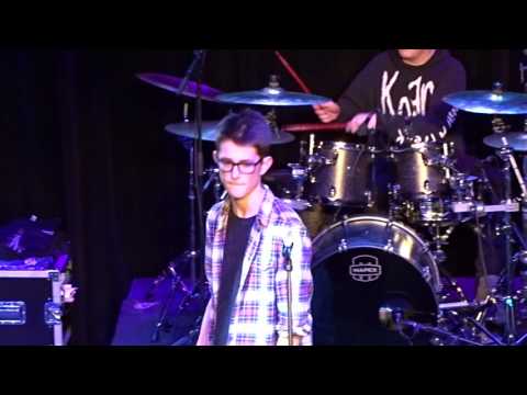 ONE TAPE Live @Bochum Bahnhof Langendreer – Breathless