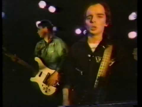 The Vapors - Waiting For The Weekend