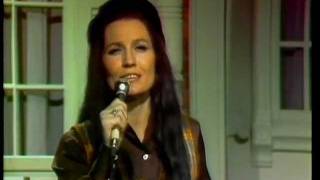 Loretta Lynn God Bless America Again