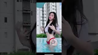 EveryKally tiktok be like...