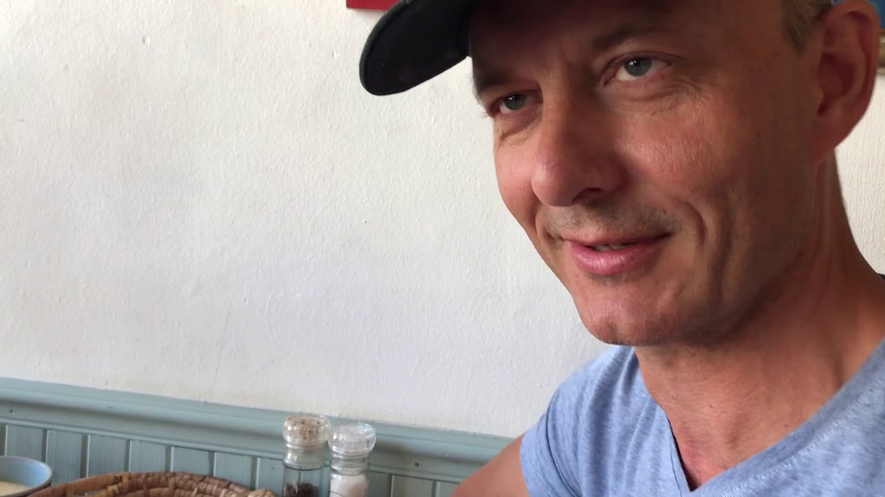 Westcoast Surfski to South Africa VLOGG del 6 - Eat, paddle, seadog, sleep, repeat