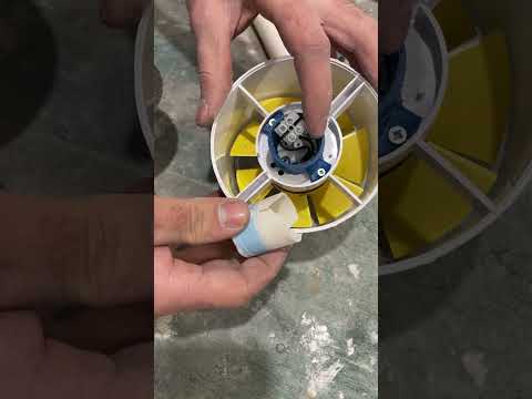 Витяжка просто 🔥 #ремонт #ванна #вентиляція #плитка #своїмируками #будівництво #робимосамі #diy