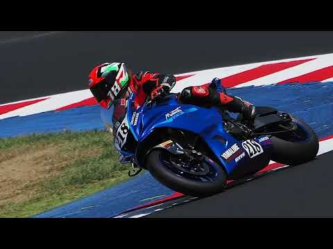 Yamaha R7 race build + Track day footage!