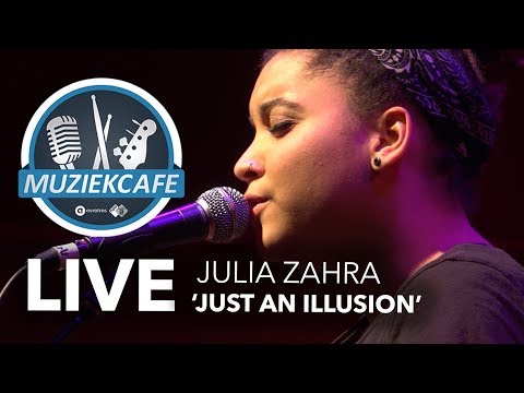 Julia Zahra - 'Just An Illusion' live bij Muziekcafé