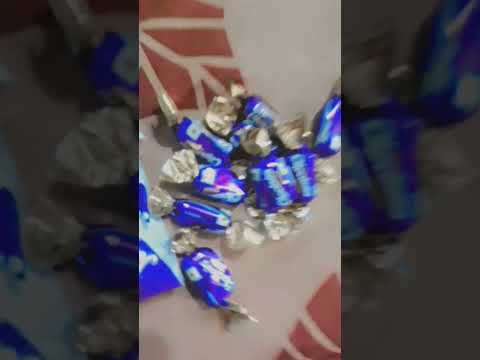Cadbury chocolaiers gold toffee packet opening #cadbury #toffees #shorts #chocolate #dairymilk