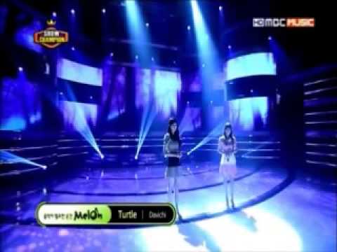 130417 Davichi at Show Champion Interview+Performance