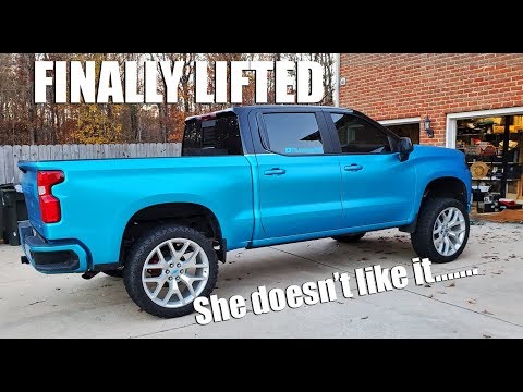 Lifted 2019 Silverado Maxtrac Suspension 24s 35s