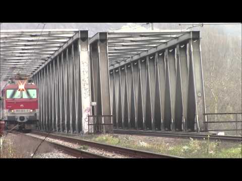 EC170 to Berlin crossing Hron River at Sturovo, Slovakia 23/Nov/2014 ベルリン行EC170フロン川を渡る