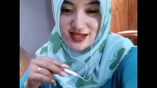 Download lagu Tiada kata terucap aurora budhe feat rusmono mp3 Download lagu Tiada kata terucap aurora budhe feat rusmono mp3