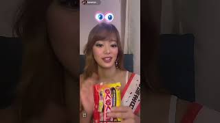 巨乳素人OLバースデー生配信　谷間丸見え