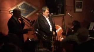 "Ulla Olsson & Herrorkestern" på Louis. #2