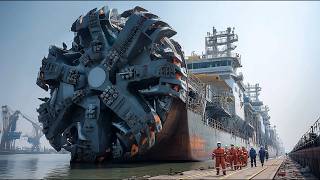 How Mega Dredgers Carve Secret Roads Under the Sea for the World’s Biggest Ships