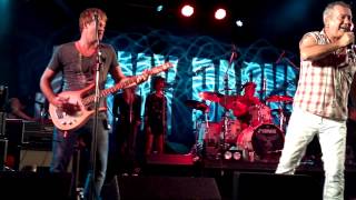 Jimmy Barnes - Little Darling - ft. Danny Spencer on guitar