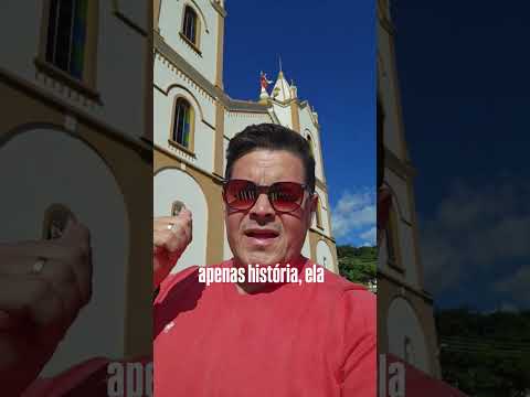 No silêncio da Mantiqueira, a arquitetura colonial de Cristina/MG é cenário para desacelerar. SIGA.