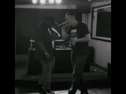 Blazy Green X Mad1ne  live - performs Wiggie Mays