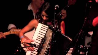 24 Aug 2012 - Brave Combo - polka clip 16 sec.
