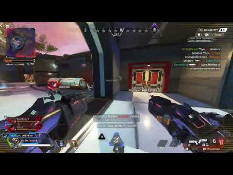 Apex Legends   Clutched a 1v2 with the mozams trios