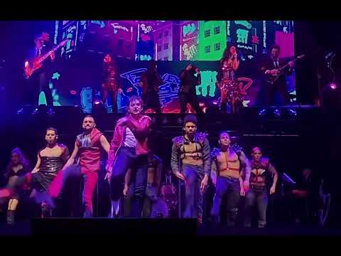 Michael Jackson - Forever, King of Pop - Beat it - Le Grand Rex - Paris 2026