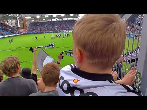 Rosenborg seirer over Vålerenga 2.påskedag 2025. Sett fra fullsatt bortesupporterområde.