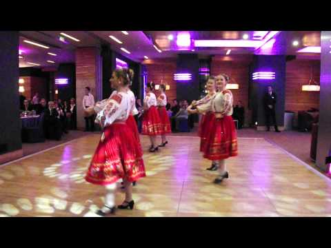 Ansamblul Folcloric Doinita - Mandrele