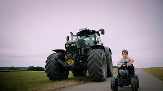 Minamas traktorius su kaušu - vaikams nuo 3 iki 8 metų | rollyFarmtrac Deutz-Fahr | Rolly Toys