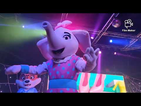 Seaside Squad Let's Dance Hafan Y Mor October 2023 