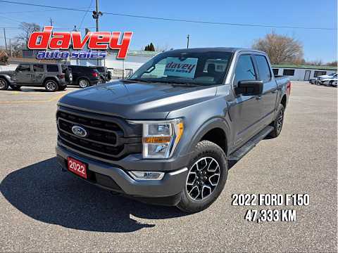 2022 Ford F-150 XLT 4WD SuperCrew 5.5' Box in Gray for sale at Davey Auto Sales Oshawa South in Oshawa, ON