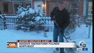 Massive snowstorm pounds northeast