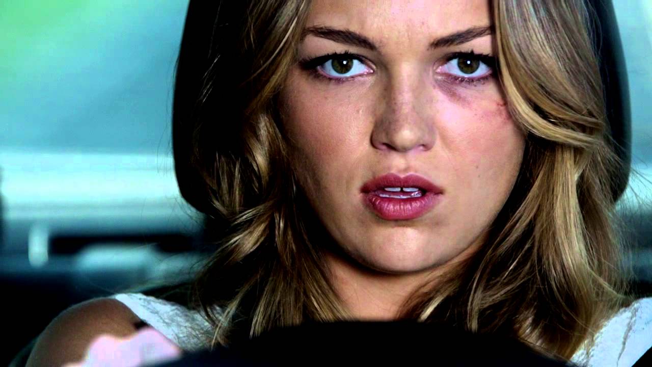 Banshee Season 3: Episode #4 Clip – Rebecca and Burton Play Chicken (Cinemax)