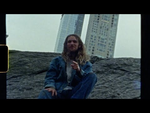 Briston Maroney - Land Of Light (Official Visualizer)