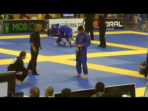 Jake Mackenzie vs Rodrigo Relter