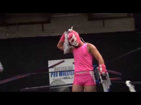 5 Star Flash gets de-masked! APWG Bonus Clip