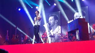 La clave para conquistarte / A mi medida - Axel