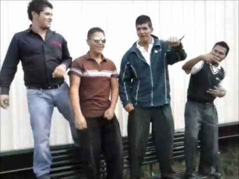 LA CUMBIA TRIBALERA- LOS ACELERADOS DE IRAPUATO.wmv