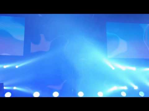 B.A.P DAEHYUN SOLO SHADOW ( ft Zelo ) @ WORLD TOUR "PARTY BABY" PARIS 03/05/17