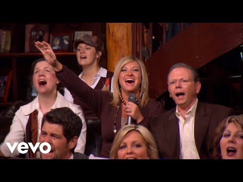 Bill & Gloria Gaither - Give Thanks (Live)