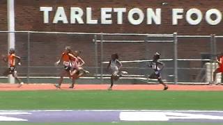 preview picture of video 'TAAF Region 4 200m dash 10u girls'