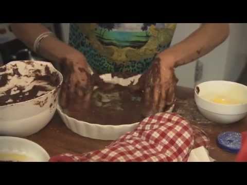 Under Samma Tak - Kladdkaks-katastrofen (webbklipp)