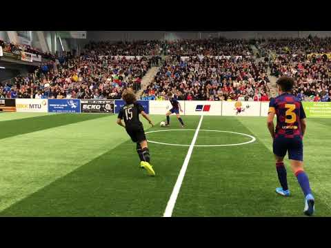 Final of the MTU Cup 2019 | FC Barcelona vs Borussia Dortmund  |  Europe's best U15 footballers