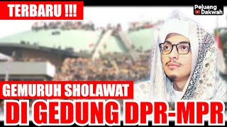 Download lagu Habib Ali Jindan Bersholawat Di Depan Gedung DPR... mp3