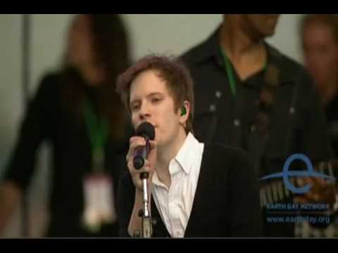 Patrick Stump live with The Roots - If You Think You're Lonely Now