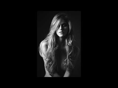 Van Dresen, Akki & Monteur feat Christina Novelli - Beautiful (Novelli Extended Mix)