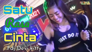 Download lagu OT WIKA SATU RASA CINTA FDJ DEVI KITTY mp3