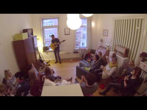 Perry O'Parson - So Alive (Ryan Adams Cover) & No King. No Crown. - Homesick. | Wohnzimmerkonzert