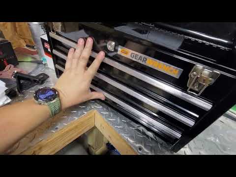 GEARWRENCH 20inch 3 Drawer Steel Tool Box, Black - 83151 on AMAZON